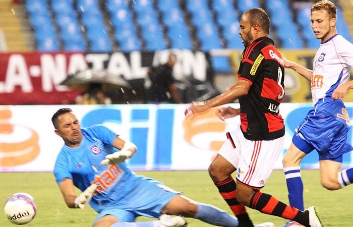 Os melhores momentos de Flamengo 2 x 0 Friburguense.