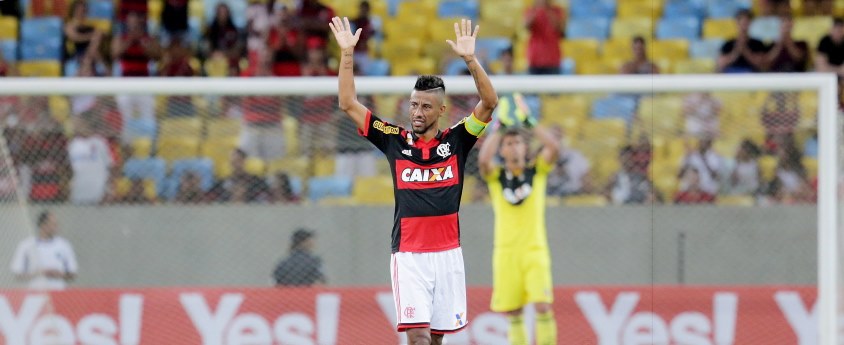 Kleber Leite destaca exemplo de jogador que é Léo.