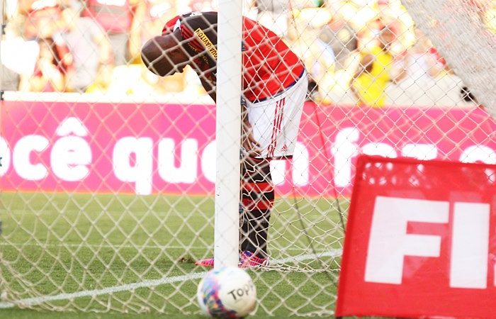 Fla chega a 10 jogos sem vencer com a ‘Papagaio de Vintém’.
