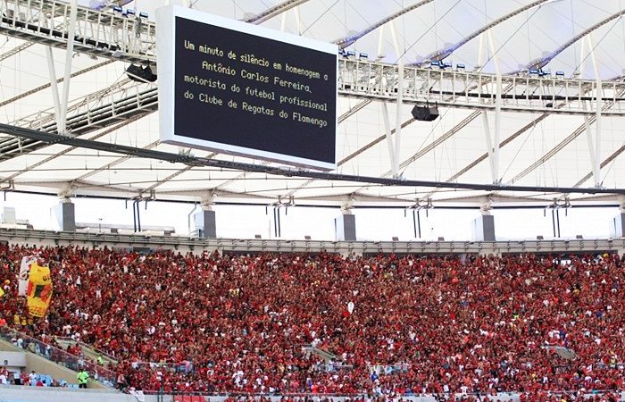 Flamengo e Botafogo lucram só 23,7% da bilheteria.