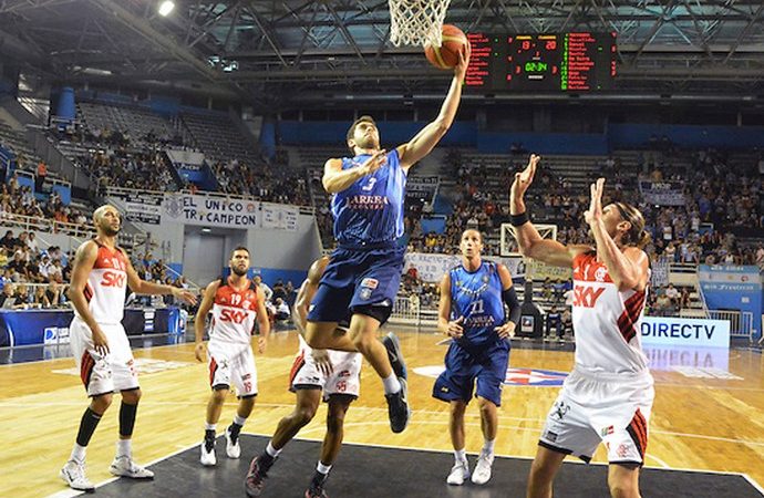Flamengo bate o Peñarol e encara o Pioneros no Final Four.