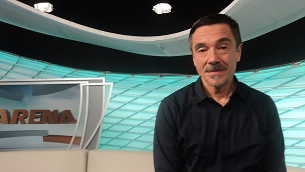 Ex-Titãs dá dica a Léo Moura.