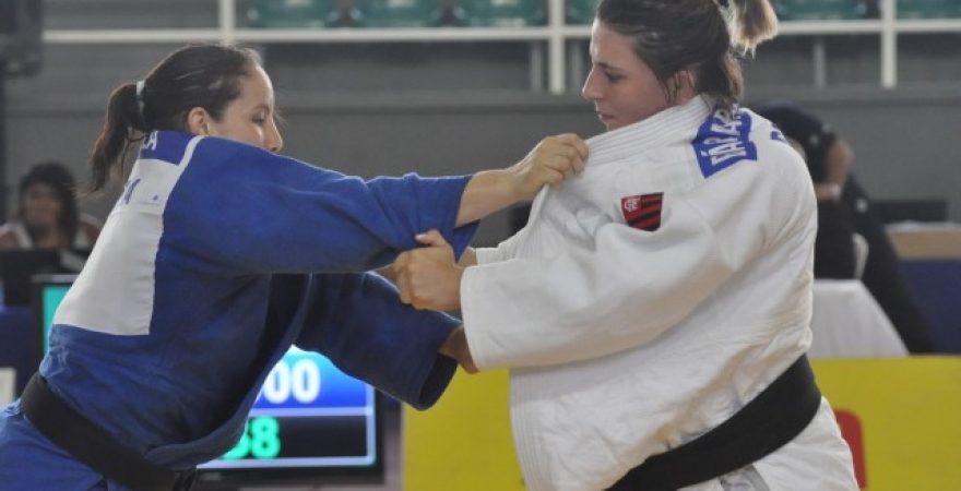 Judoca rubro-negra conquista medalha neste domingo