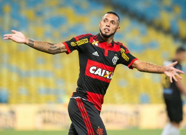 Fora dos planos! Muricy diz que Flamengo ‘não espera contar com Paulinho’