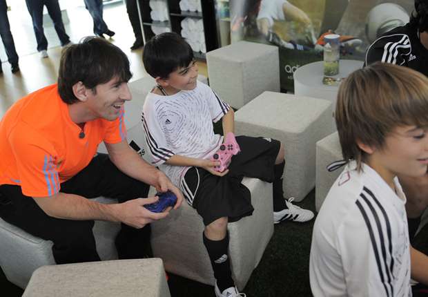 Por que a “Geração PlayStation” torce para o Barcelona, e não para o Flamengo?