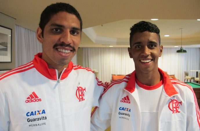 Wallace e Gabriel levam rivalidade sadia do Ba-Vi ao Flamengo