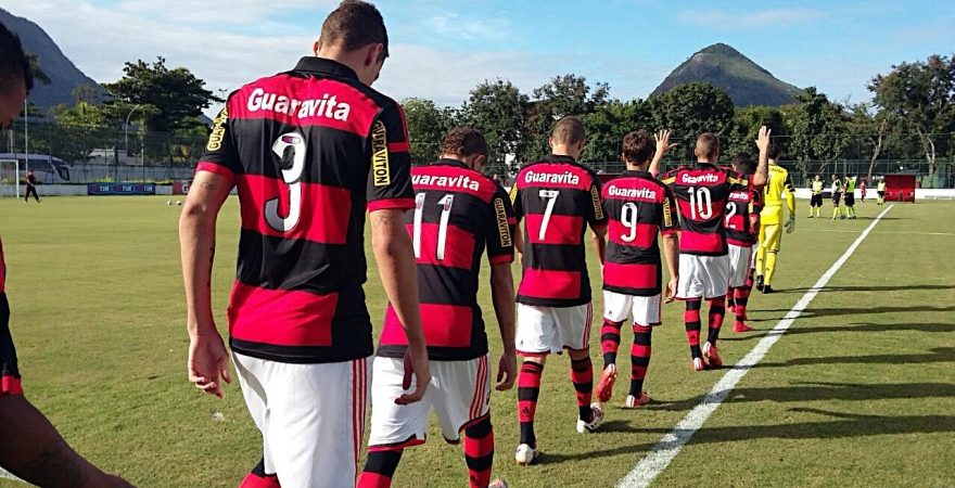 Flamengo realiza peneira para agregar novos jovens à base