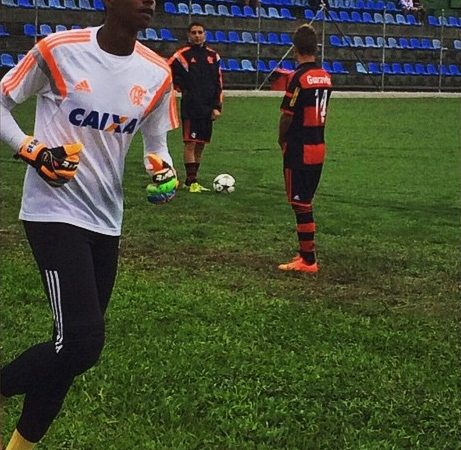 Flamengo perde clássico no Torneio Guilherme Embry Sub16