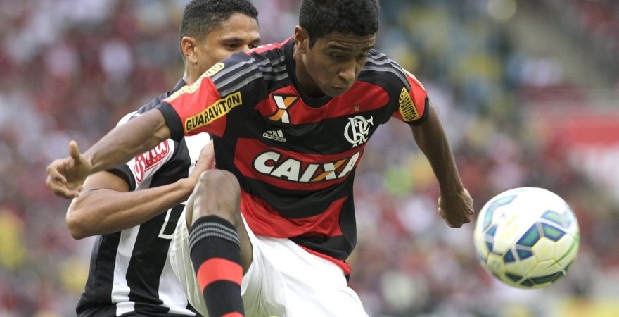 Ouça entrevista: Gabriel reconhece que precisa melhorar no Flamengo