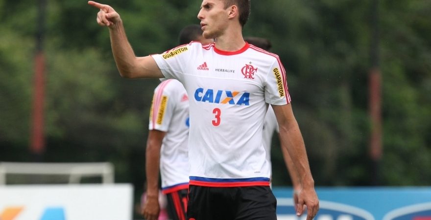 Grêmio fala com Flamengo e quer retorno de Bressan antes do fim do empréstimo