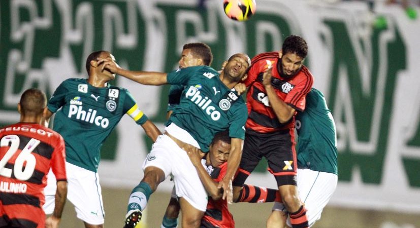 Flamengo tenta manter embalo e fugir de Z4 em visita ao Goiás