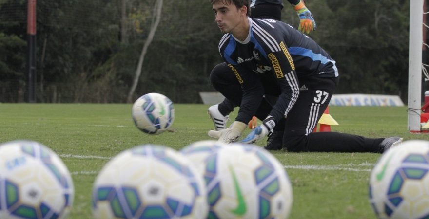 Goleiro Cesar: “Queremos vencer”