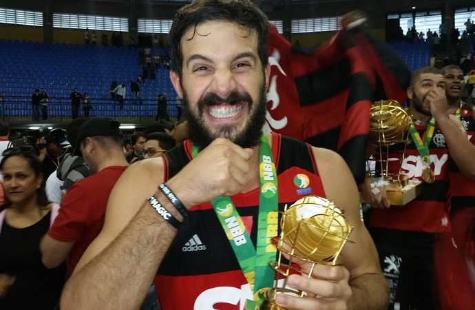 Prazo de Laprovittola termina, e Flamengo basquete segue montagem do elenco sem ele