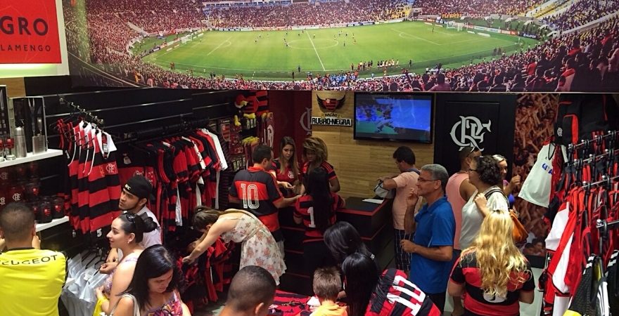 Lojas Nação Rubro-Negra trazem mais sócios-torcedores para o Flamengo