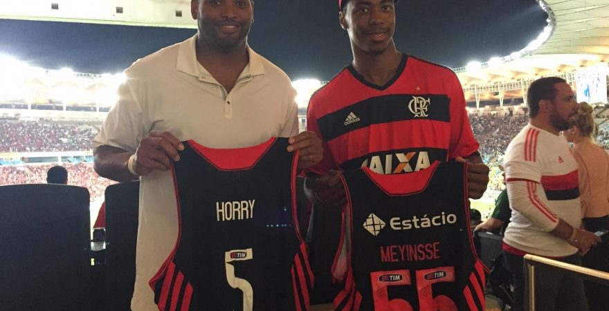 Heptacampeão da NBA se rende à Nação Rubro-Negra: “Extasiado”