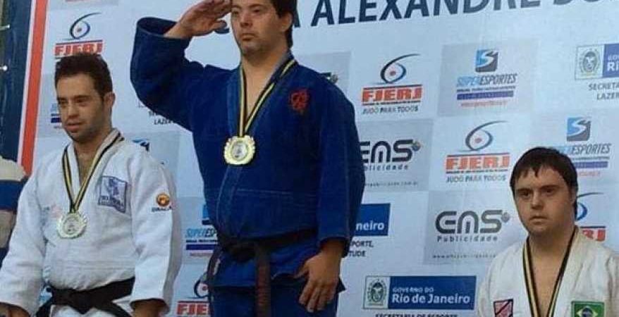 Breno Viola conquista ouro na 1ª etapa do Judô Para Todos