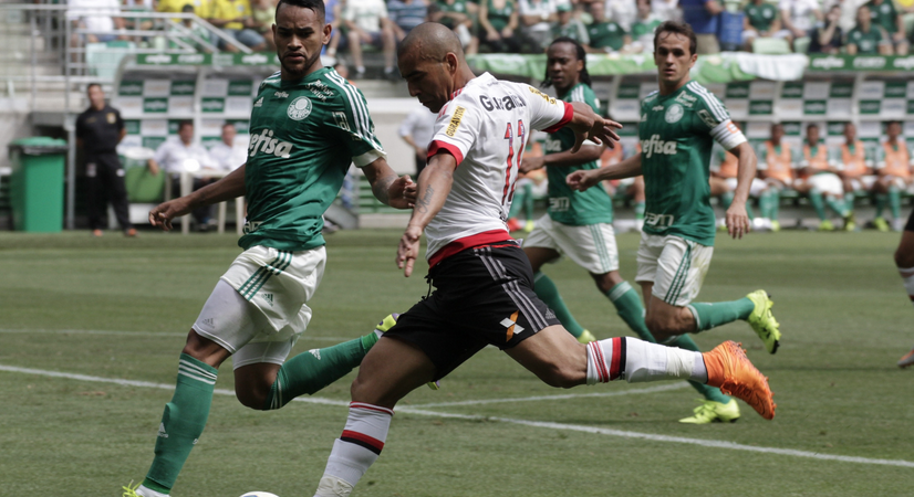 Temperatura elevada às 11h submete jogadores a risco de lesão neurológica