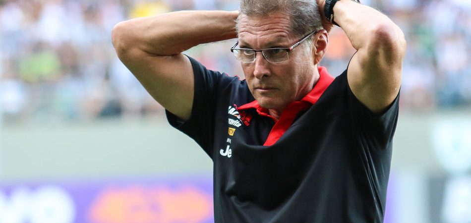 Derrotas quebram boa série e expõem necessidade de evolução ao Flamengo