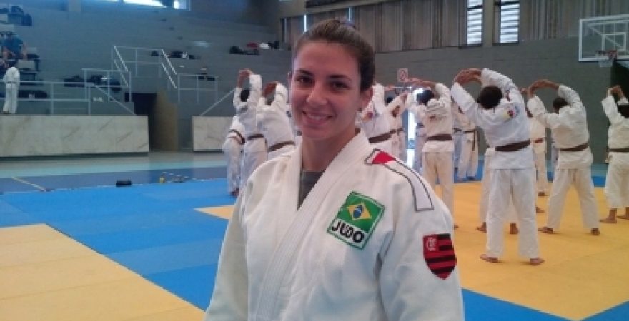 Bárbara Timo representa Fla no Circuito Mundial de Judô