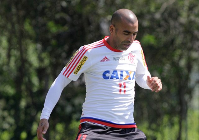 Treino fechado de novo! Sheik e Wallace devem voltar no clássico