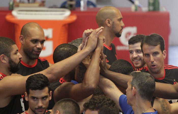 Flamengo encara o Orlando Magic na Arena da Barra