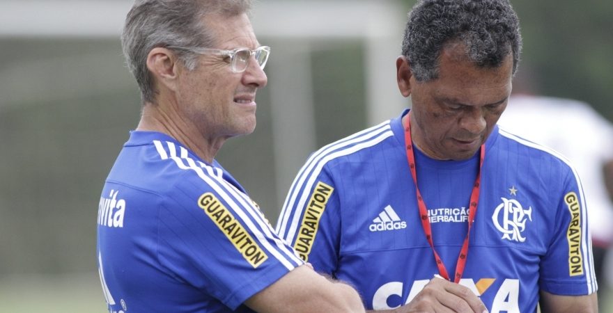 Oswaldo quer manter ritmo e fazer observações em amistoso