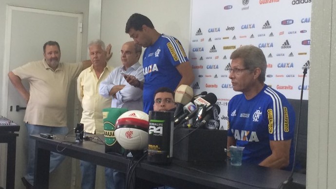 Oswaldo que pediu punição de quinteto à diretoria e disse: “Erraram comigo”