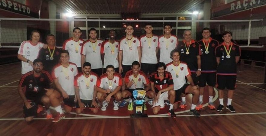 Equipe juvenil masculina é tetracampeã carioca de voleibol