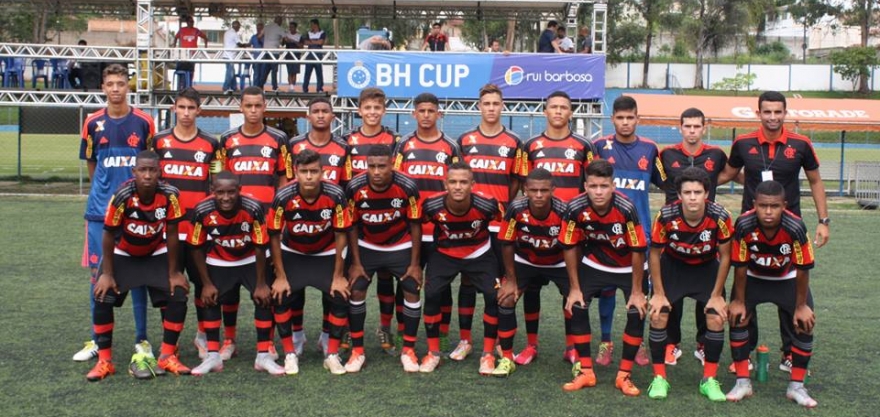 Flamengo sub-15 bate o Internacional de virada por 3 x 1 na BH Cup