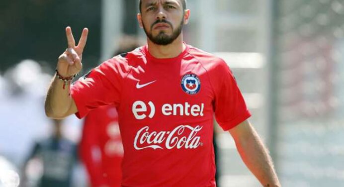 Flamengo tenta contratação de Alex Muralha e Díaz, afirma jornalista