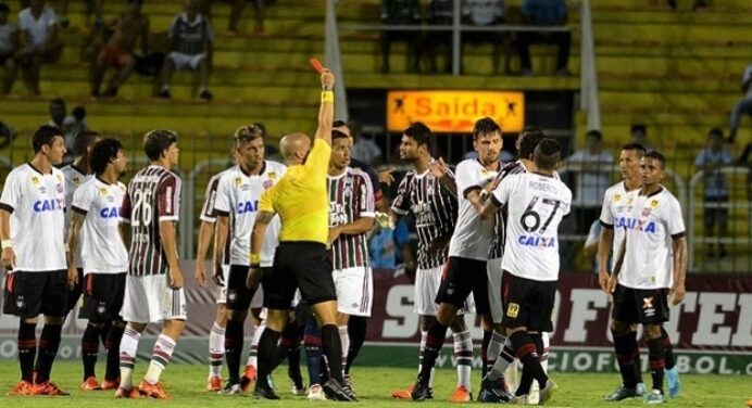 Sem acesso ao STJD, Primeira Liga define sua Comissão Disciplinar