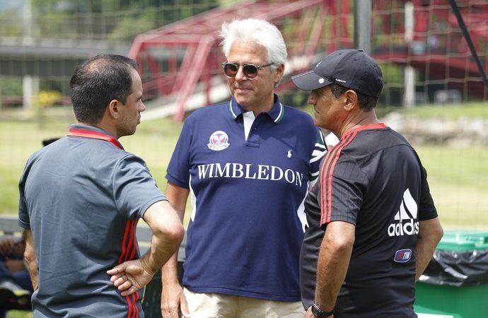 Godinho assume Futebol e diz que time tem de jogar mais