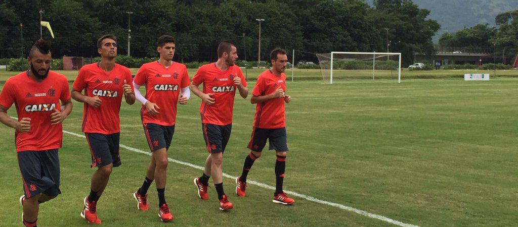 ‘Bienvenido’! Mancuello faz seu primeiro treino pelo Fla