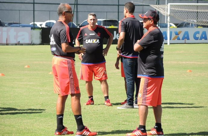 Flamengo 2016 se reapresenta com 7 caras novas no elenco