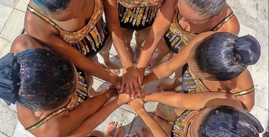 Equipe de nado sincronizado Rubro-Negra é convidada para evento-teste para Rio-2016