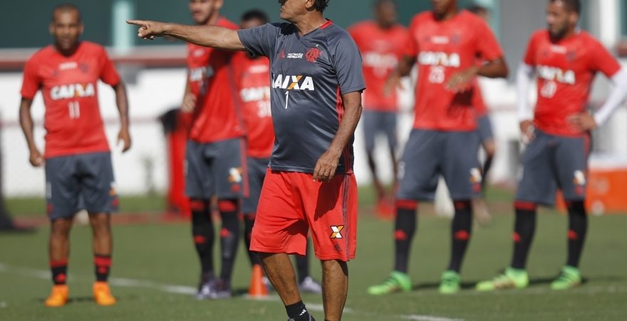 Time misto do Flamengo tenta manter embalo contra a Cabofriense