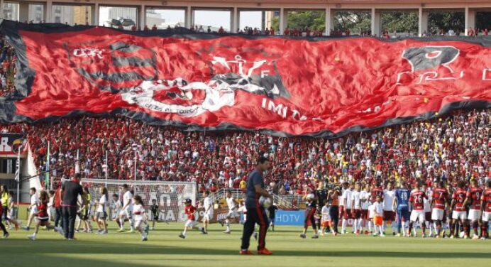 PVC: ‘Corinthians reserva levou mais gente ao estádio do que o Fla-Flu’