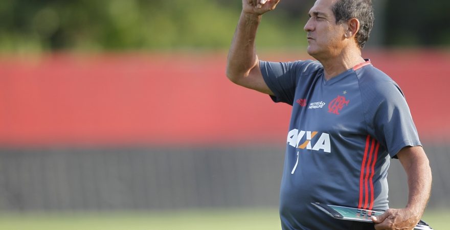 Pra acabar com jejum de gols e vitória, Fla vai pra cima do Volta Redonda
