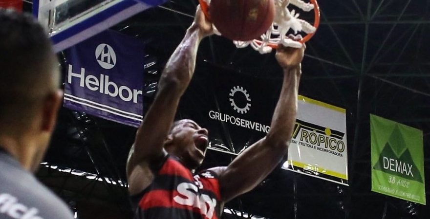 Flamengo bate o Mogi por 88×85 e garante melhor campanha no NBB