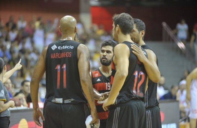 FlaBasquete deixa a ressaca de lado e foca no jogo contra o Brasília pelo NBB 8