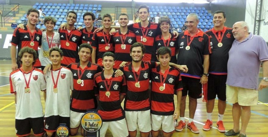 Vôlei: Infanto masculino é campeão do Torneio Início