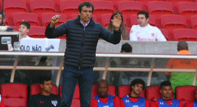 Milton Cruz pode acertar com o Flamengo
