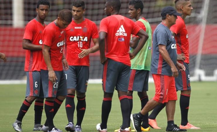 Flamengo inicia preparação para estreia na Taça Guanabara