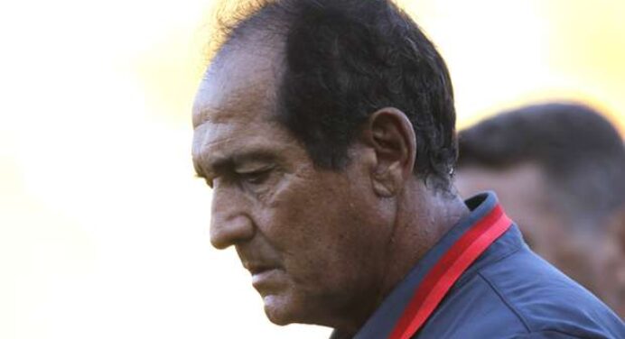 Rádio afirma que, segundo médicos, Muricy não poderá mais ser técnico de futebol