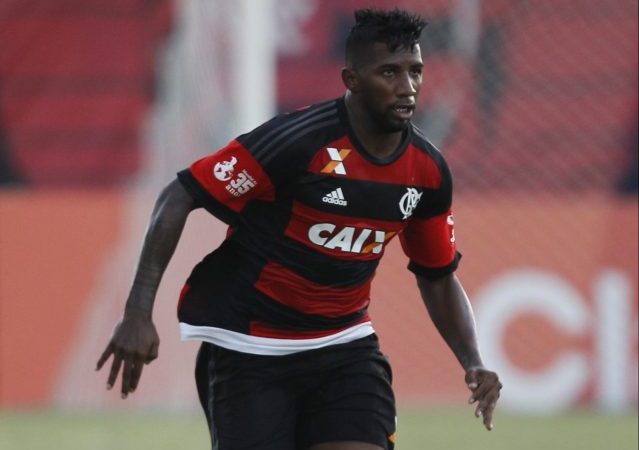 Rodinei foca no Confiança: ‘Vamos pensar na Copa do Brasil primeiro’