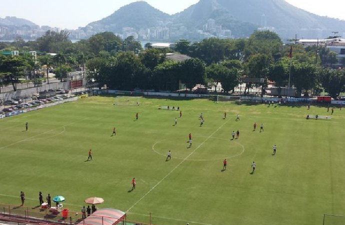 Fla estuda construir estádio para 50 mil e vê Engenhão como solução temporária