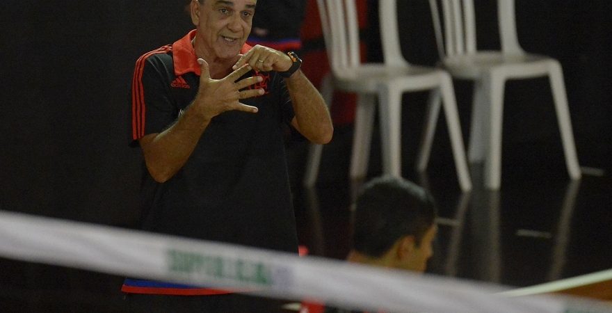 Com técnico rubro-negro, Seleção juvenil masculina de vôlei do Rio de Janeiro é campeã brasileira