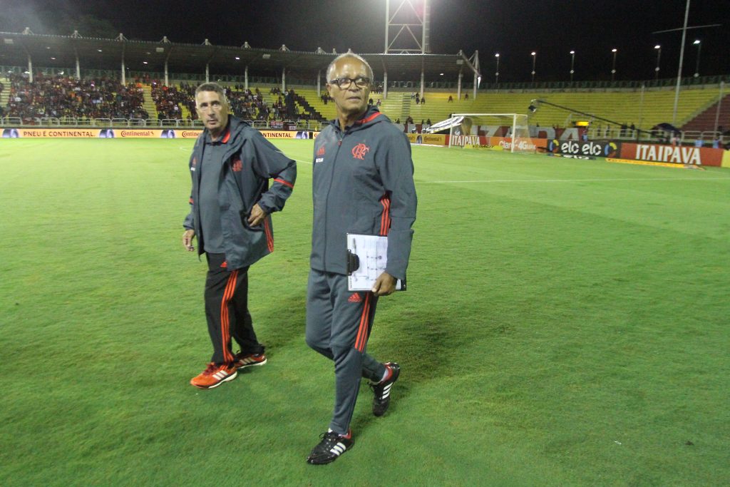 Coletiva completa! Jayme fala de retranca do Fortaleza e lamenta: “Pancada fortíssima”