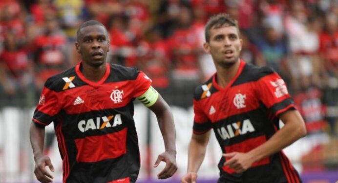 Promessa substituiu Wallace e com boa atuação foi aprovado dentro de campo
