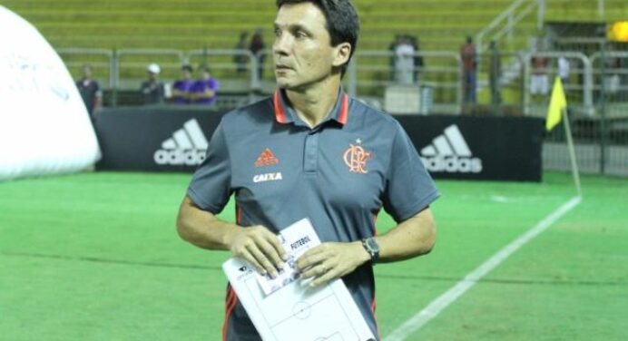 André Rocha: “Flamengo de Zé Ricardo e Vizeu não brilha, mas já ocupa melhor os espaços”